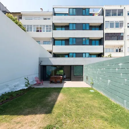 Apartamento Bombarda Gallery Yard *
