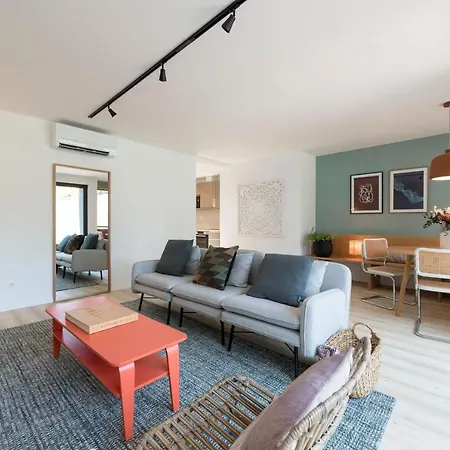 Bombarda Gallery Yard Apartamento *