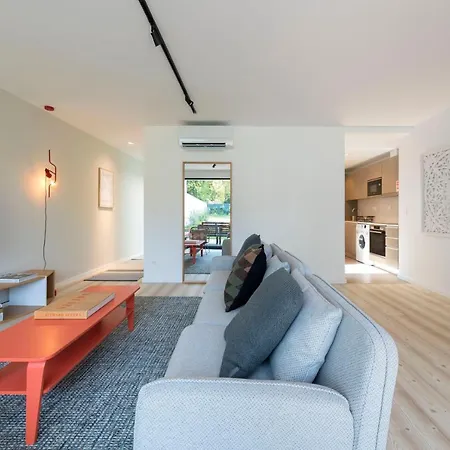 Bombarda Gallery Yard Apartamento